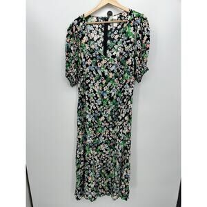 h and m jersey maxi dress H&M's Tailored Jersey Dress Is All We Want to Wear Right Now